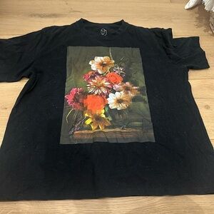 original use floral t shirt Men’s L